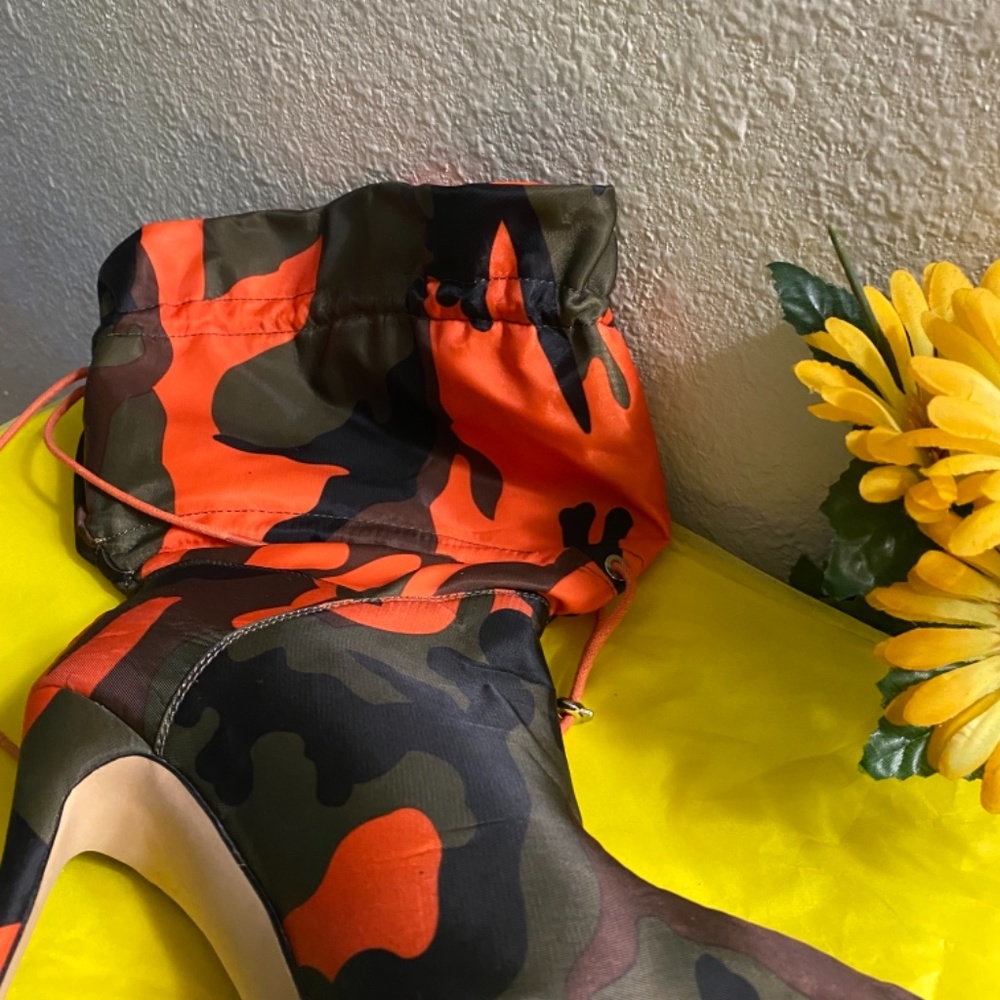 Akira Booties - Picture 14 of 15